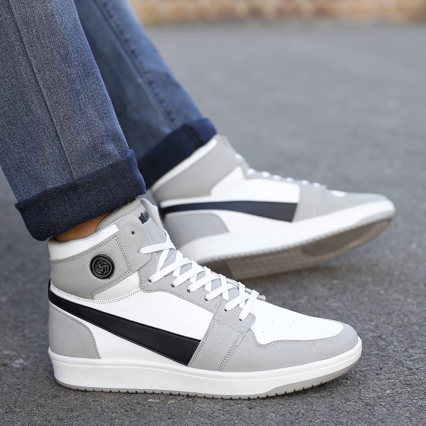 Bacca Bucci Men Lace Up Basketball Shoe